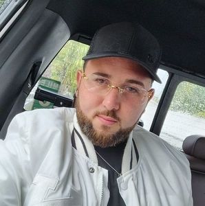 Meet your Posher, Dario